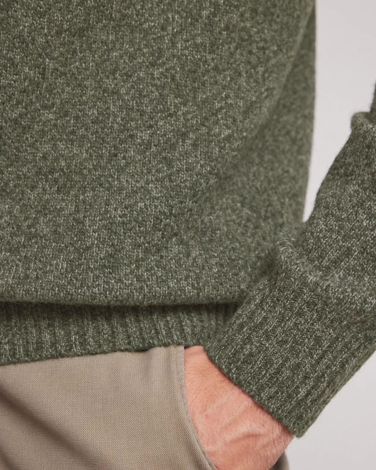 crew_sweater_1-3.webp Clearance Hartford Crew Sweater Military Green