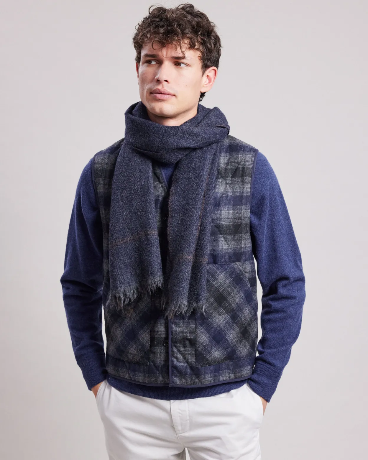 herringbone_scarf_0-1.webp Online Hartford Herringbone Scarf Navy Blue