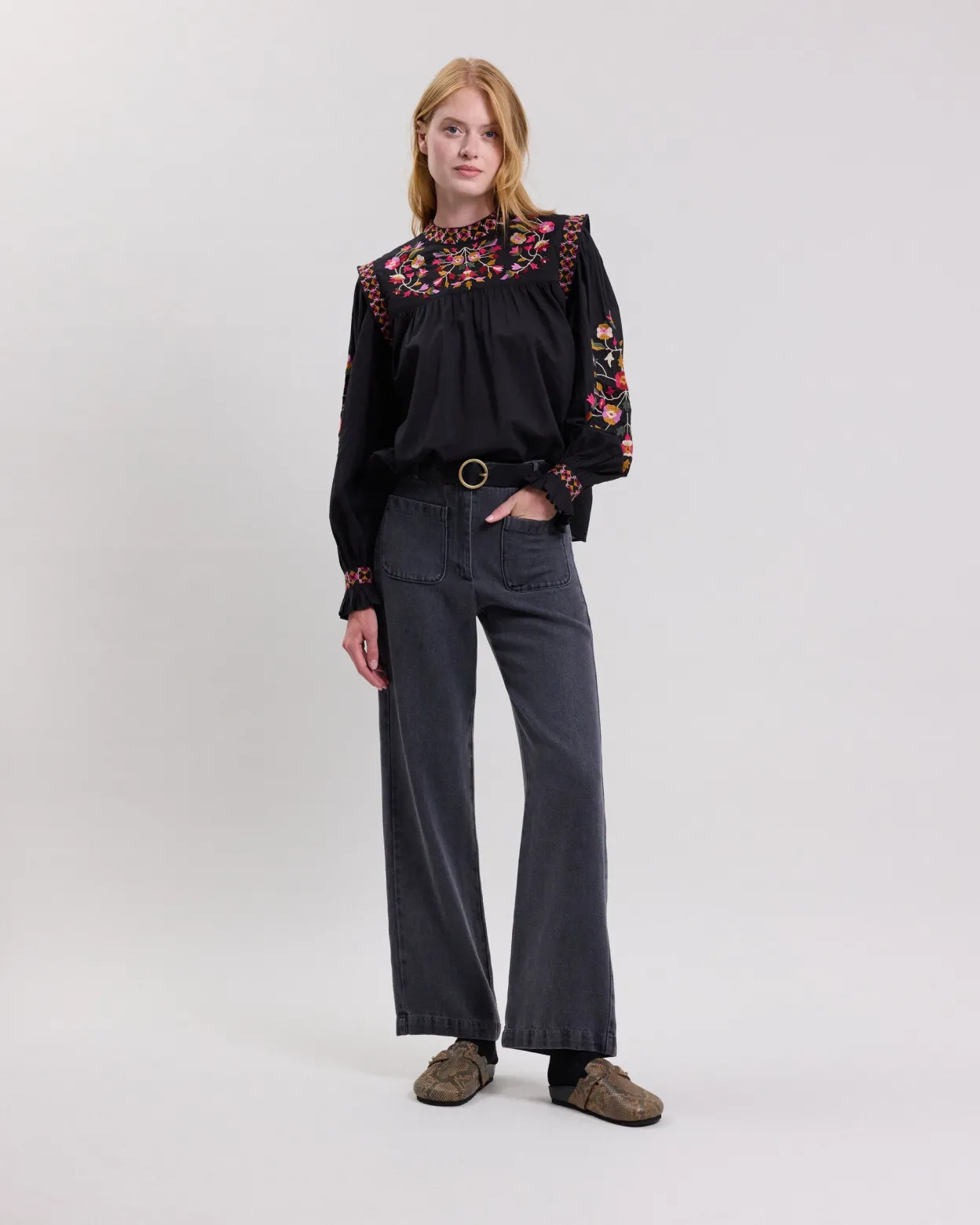 higor_top_1.webp Clearance Hartford Higor Top Black