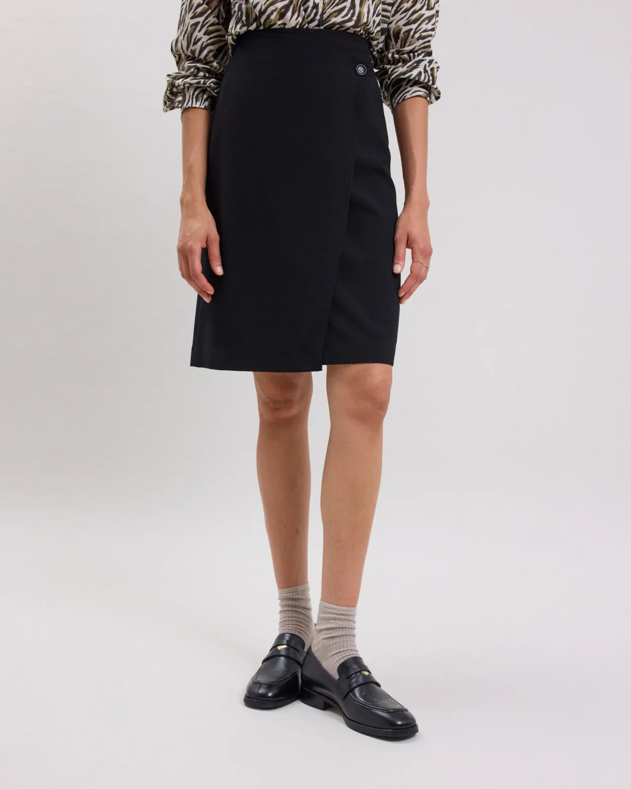 jonka_skirt_1.webp Best Hartford Jonka Skirt Black