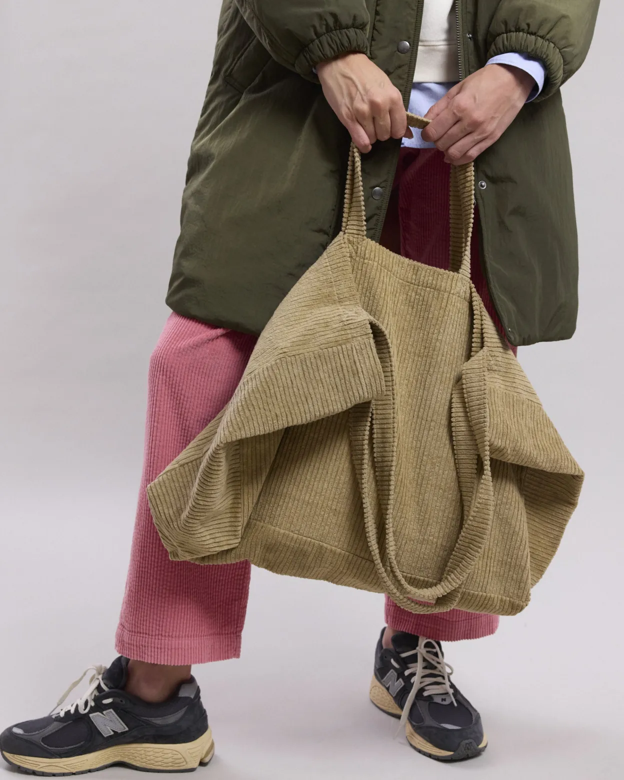 large_bag_1.webp Discount Hartford Large Bag Beige