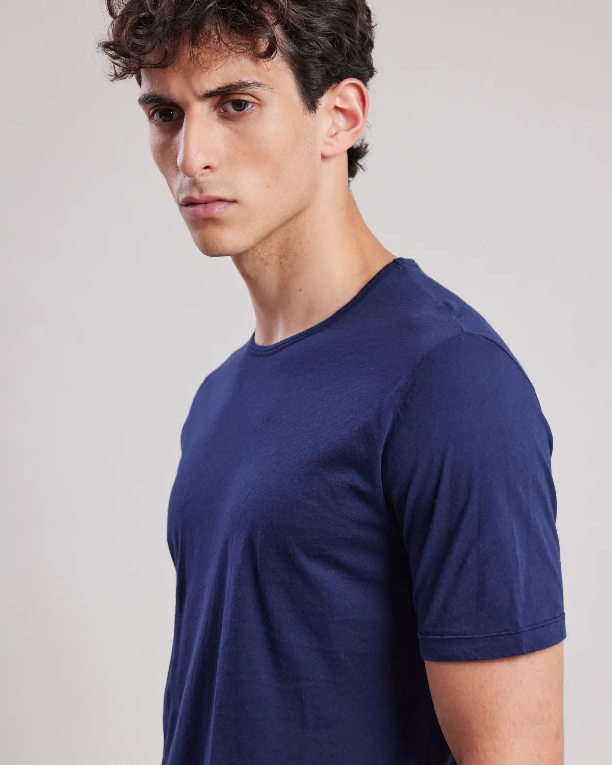 light_crew_tshirt_1-3.webp Discount Hartford Light Crew T-shirt Navy Blue