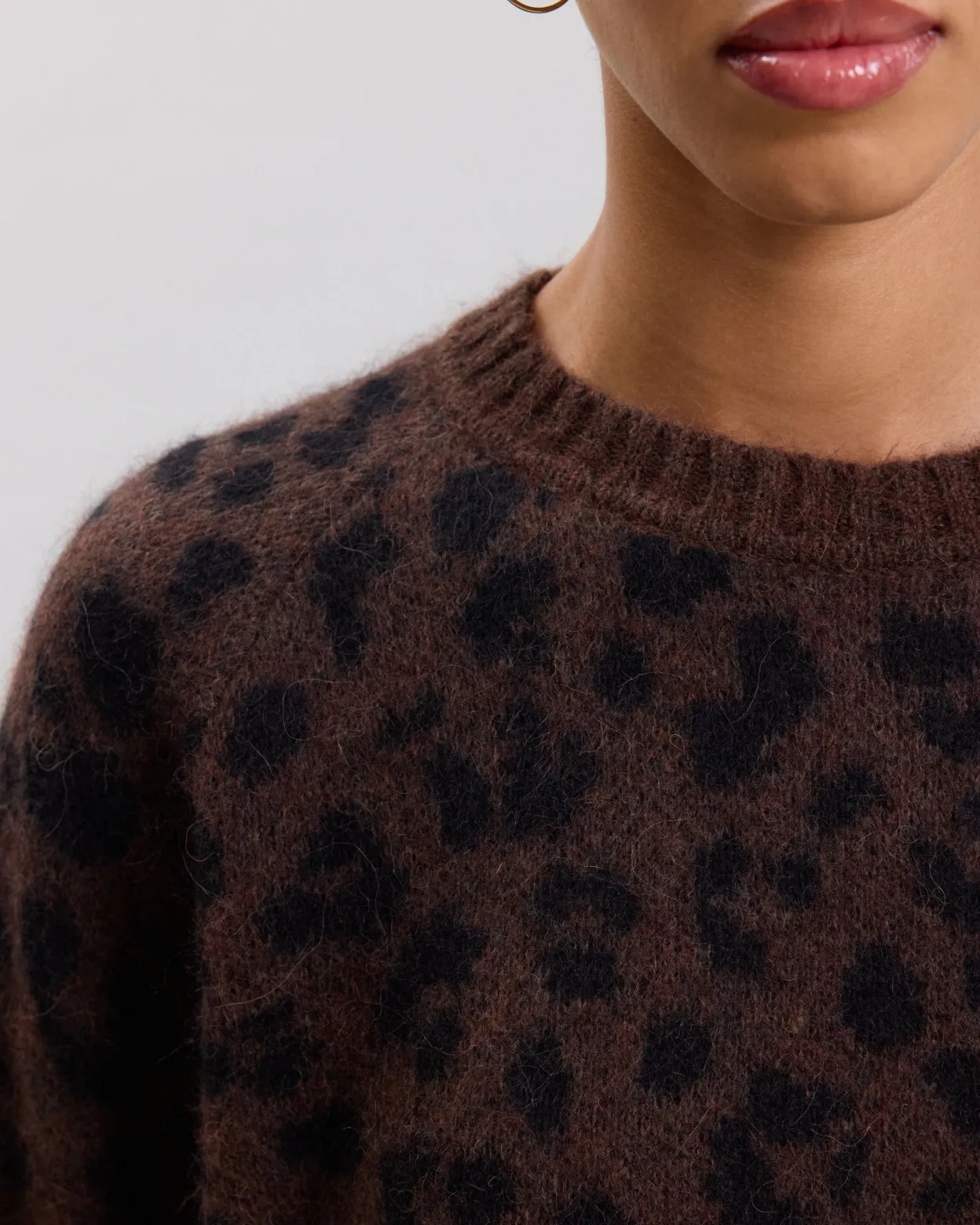 madoua_sweater_2.webp Shop Hartford Madoua Sweater leopard