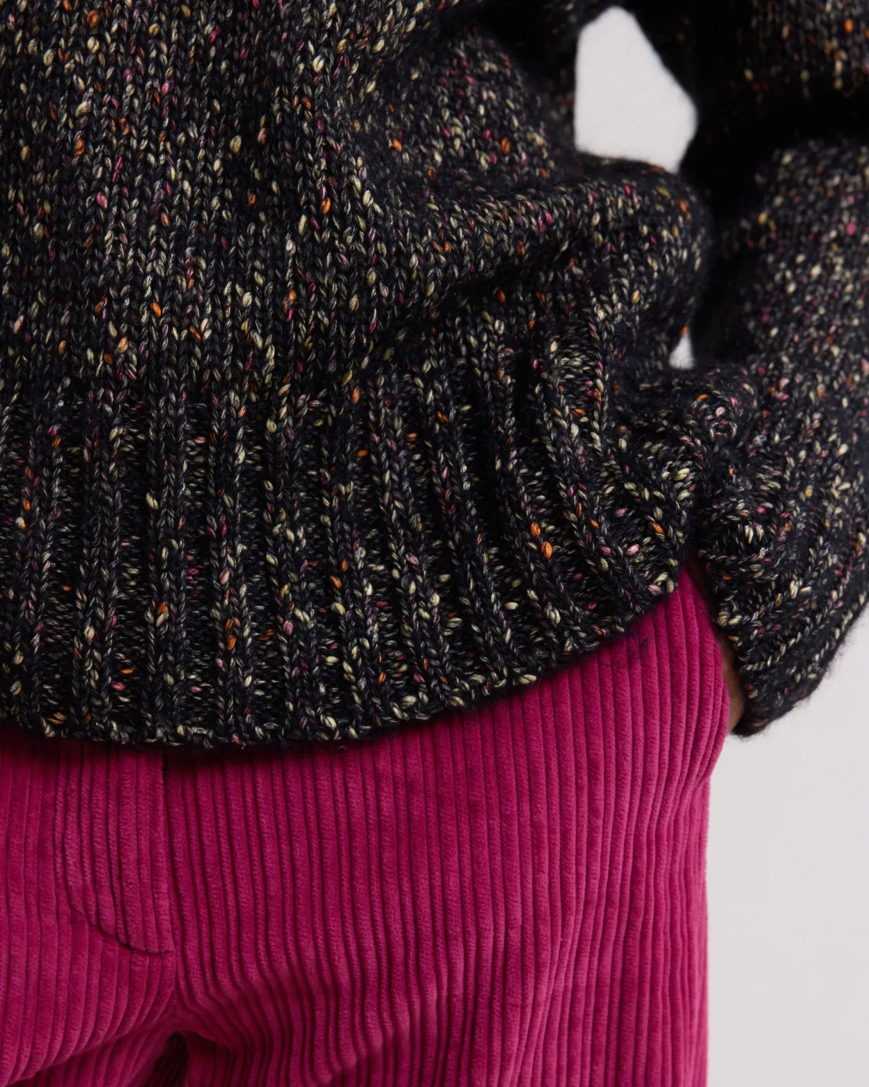 maral_sweater_3.webp Fashion Hartford Maral Sweater Black