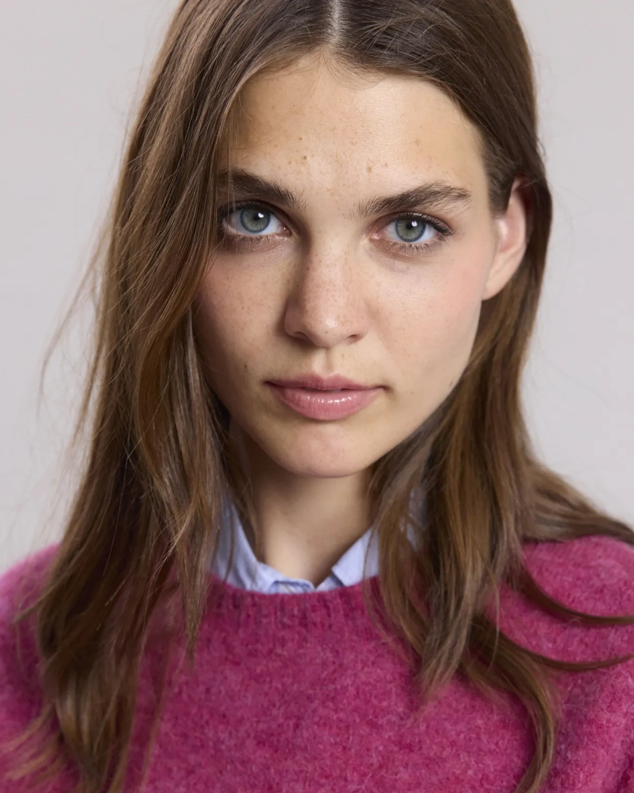 matrix_sweater_1.webp Discount Hartford Matrix Sweater Raspberry