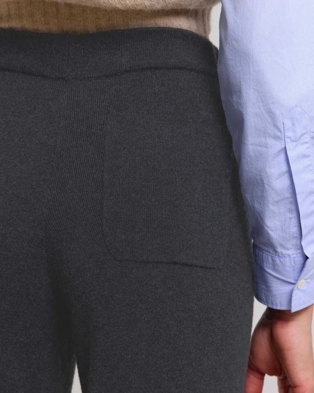 meano_pants_3.webp Sale Hartford Meano Pants Anthracite