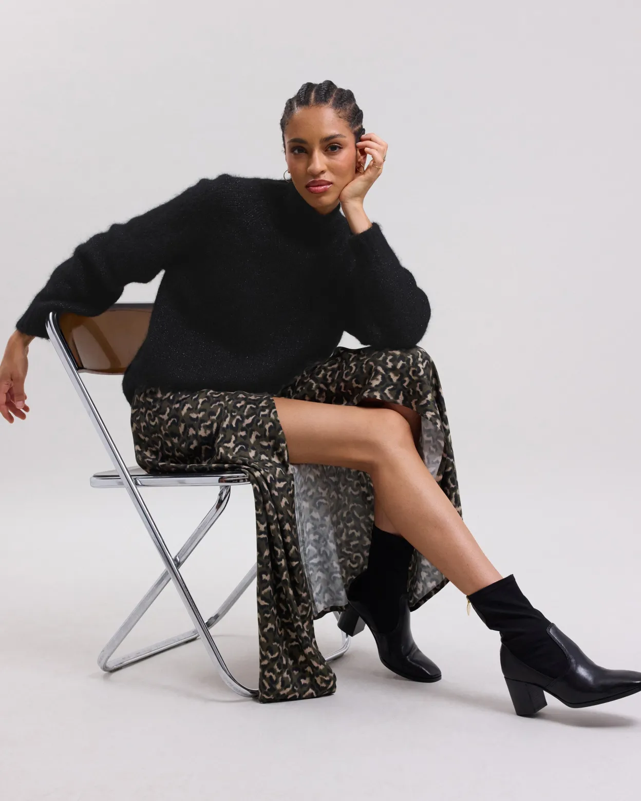 myffie_sweater_1.webp Fashion Hartford Myffie Sweater Black & Silver