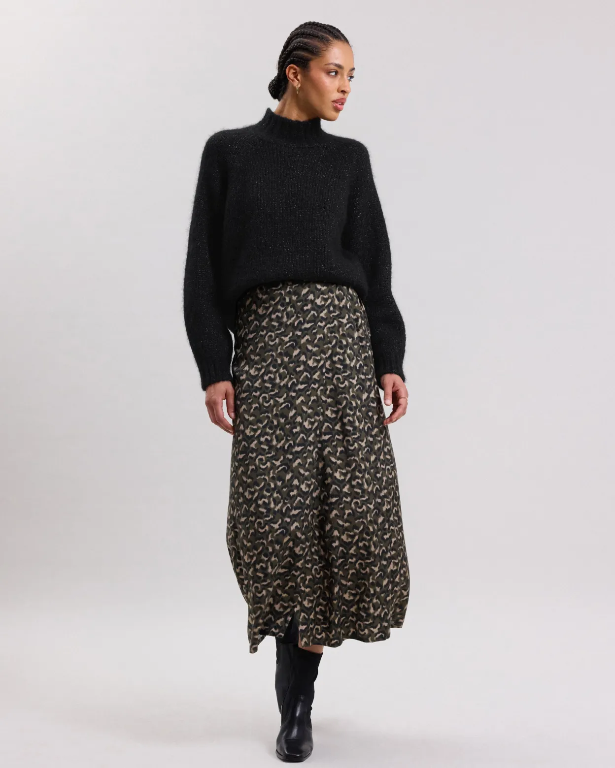 myffie_sweater_3.webp Fashion Hartford Myffie Sweater Black & Silver