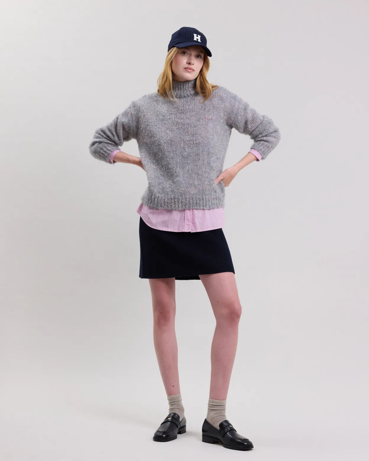 mylor_sweater_3.webp Store Hartford Mylor Sweater Gray