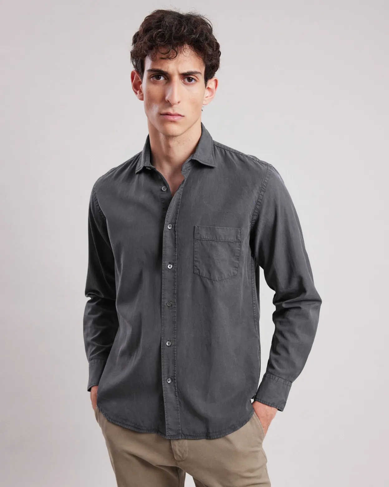 paul_shirt_0-10.webp Store Hartford Paul Shirt Carbon