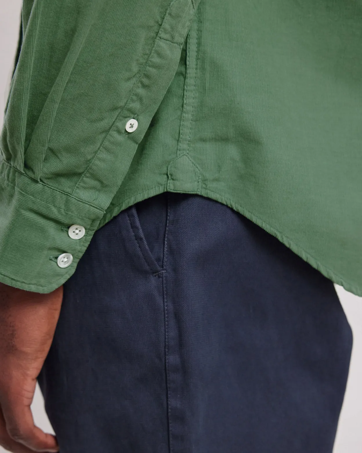 paul_shirt_3.webp Shop Hartford Paul Shirt Fern Green