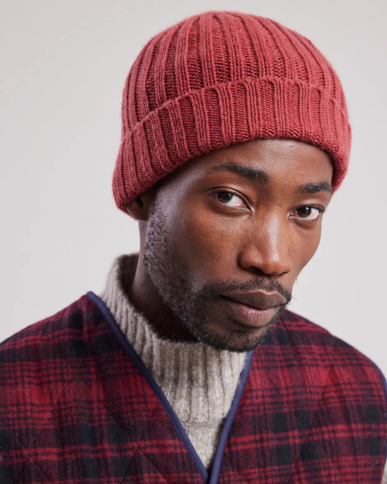 rib_beanie_0-5.webp Best Sale Hartford Rib Beanie Copper
