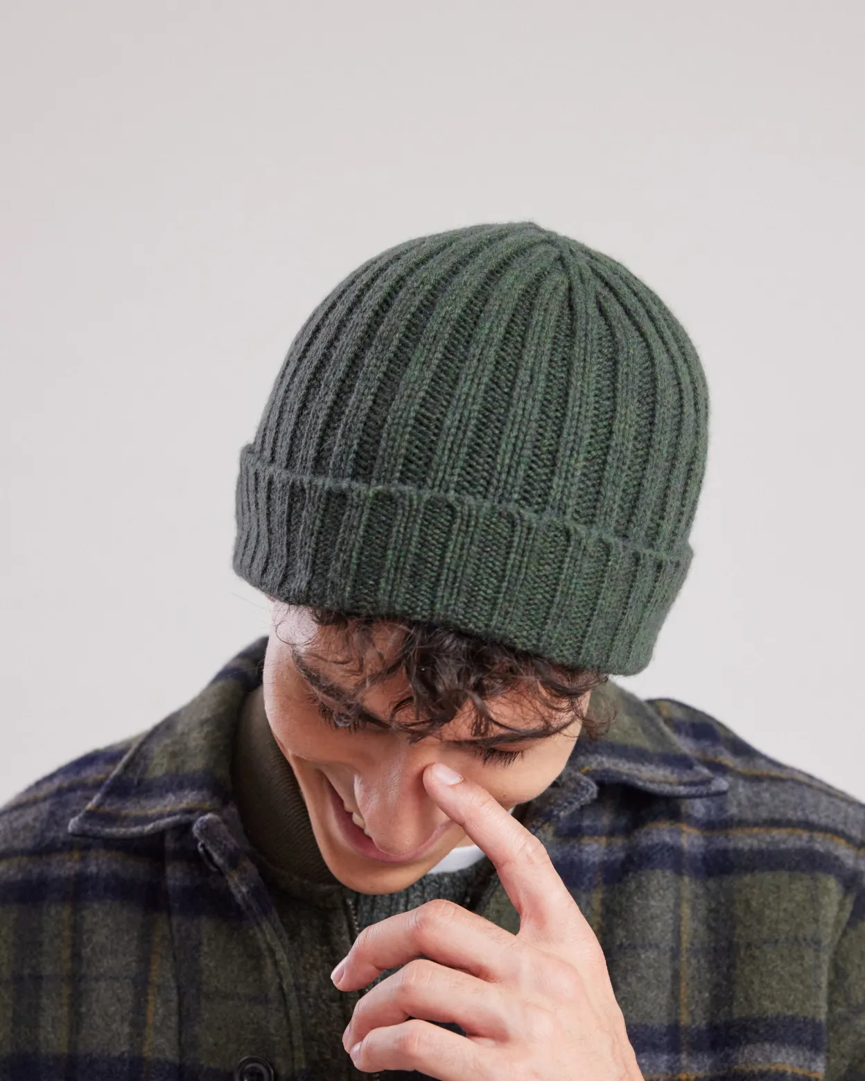rib_beanie_1-6.webp Online Hartford Rib Beanie Forest Green