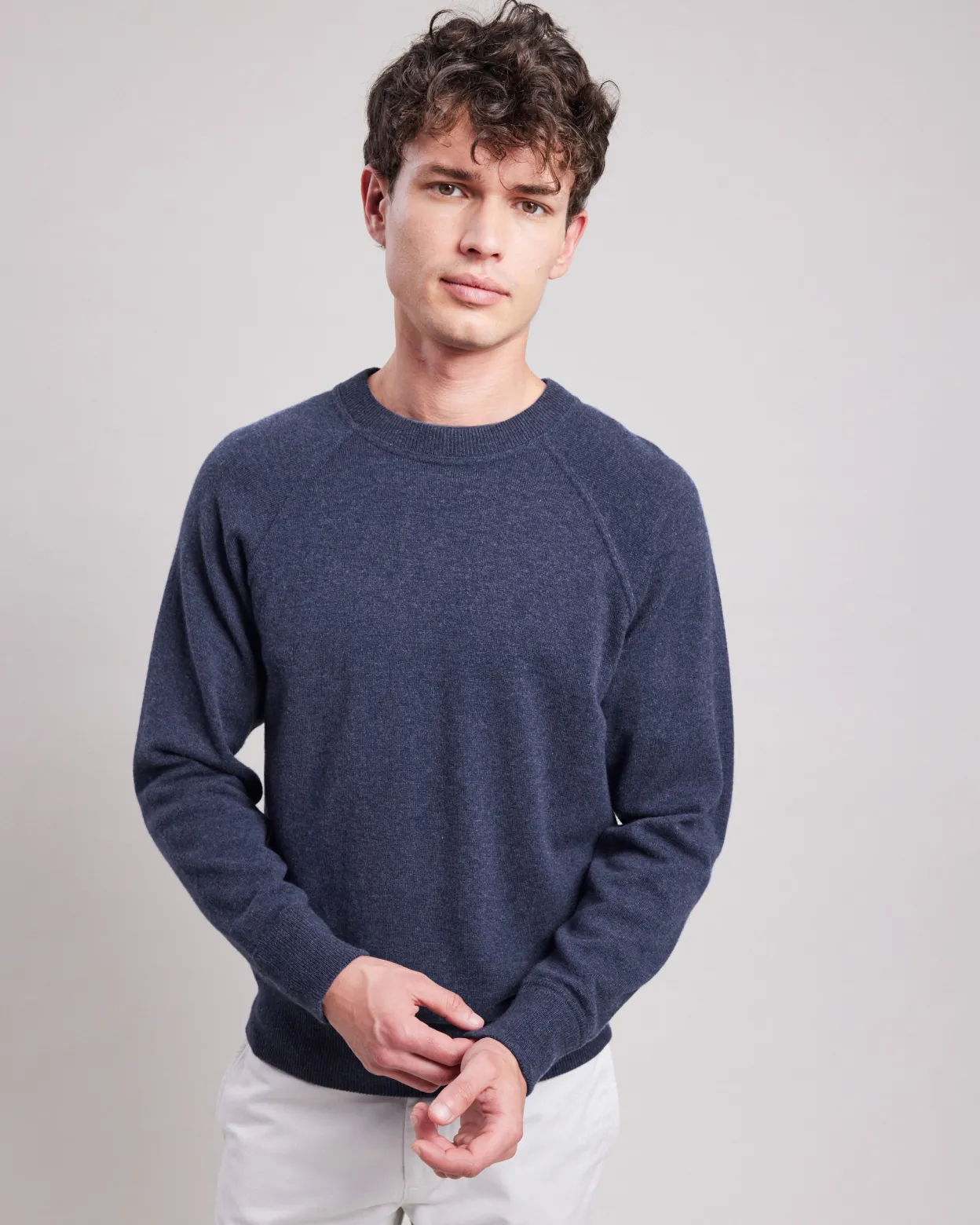 sweatshirt_0-3.webp New Hartford Sweatshirt Indigo