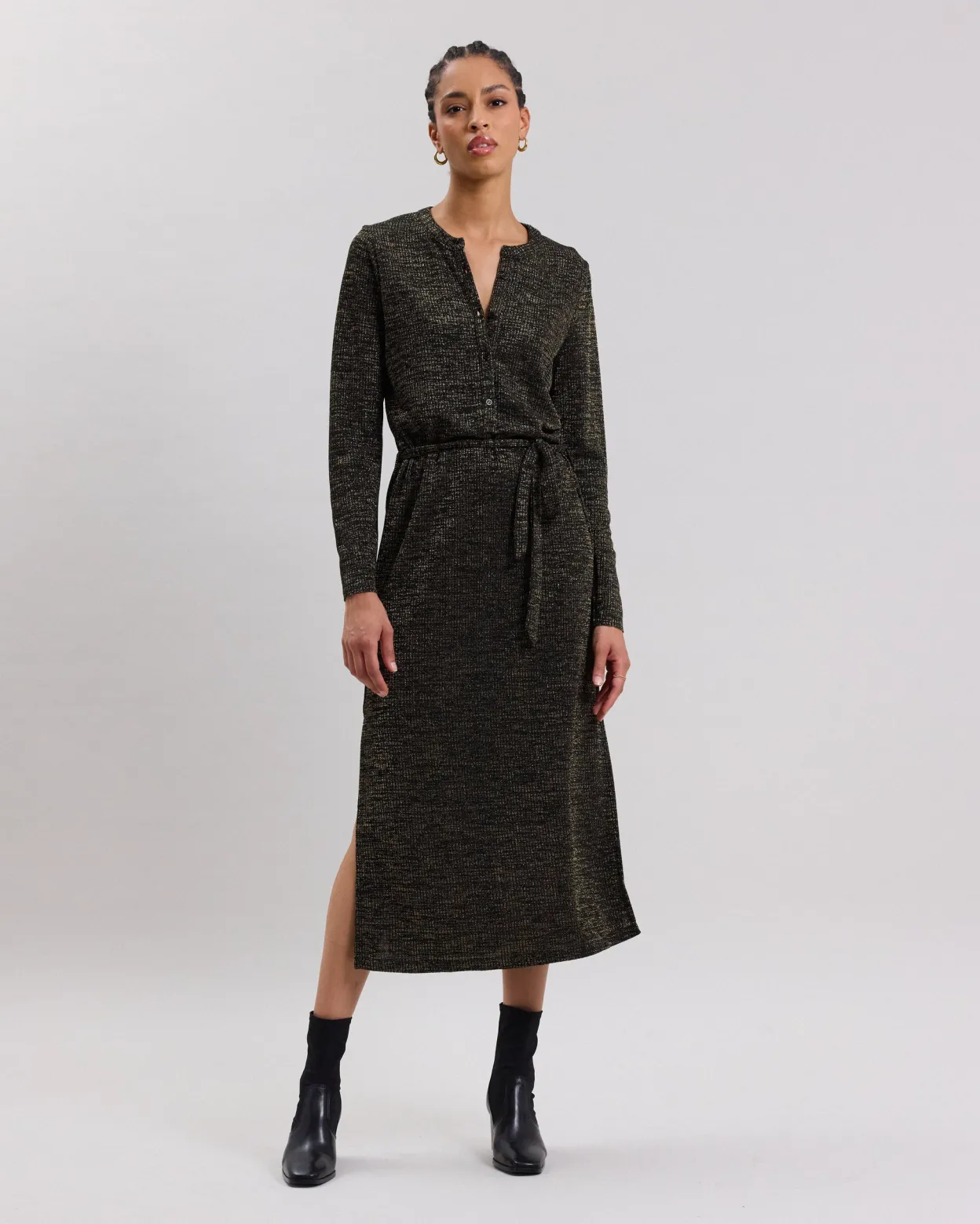 tasite_dress_3.webp Discount Hartford Tasite Dress Black & Gold