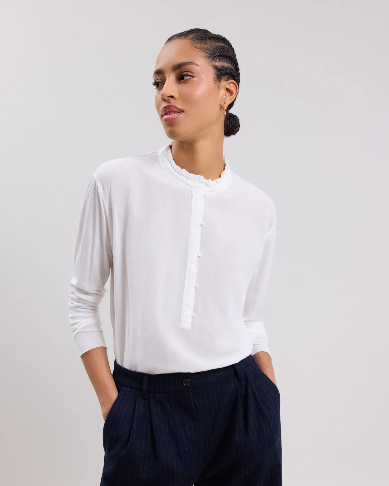 tuptin_tshirt_0.webp Flash Sale Hartford Tuptin T-Shirt Off-White