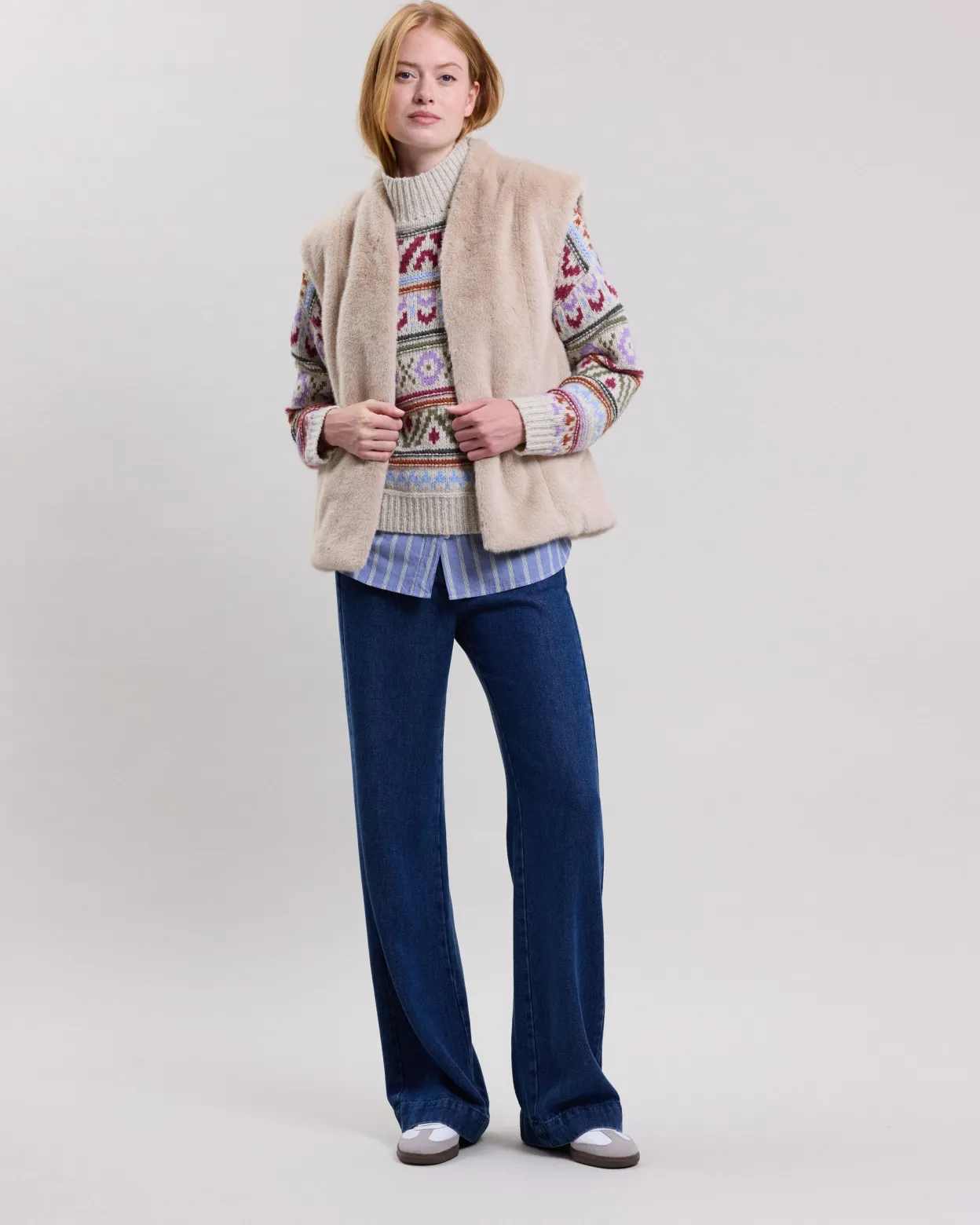 vasco_vest_1.webp Sale Hartford Vasco Vest Off-White