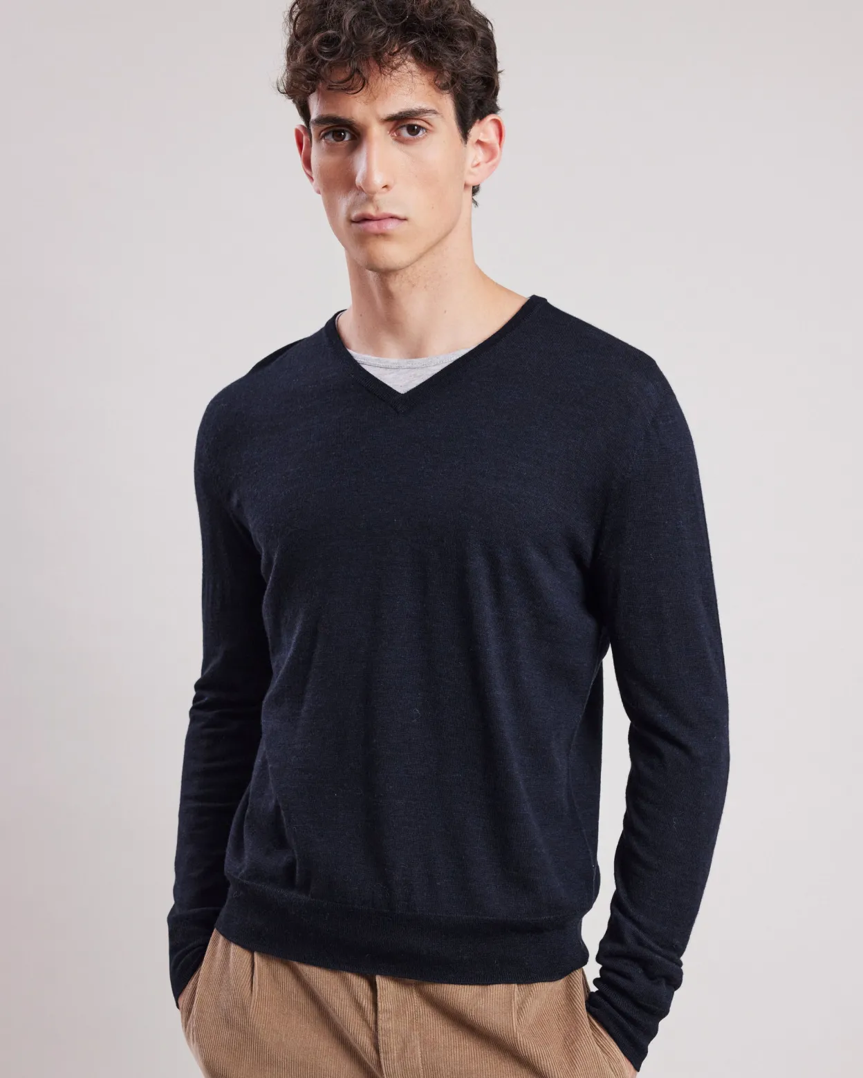 vee_sweater_0.webp Hot Hartford Vee Sweater Navy Blue