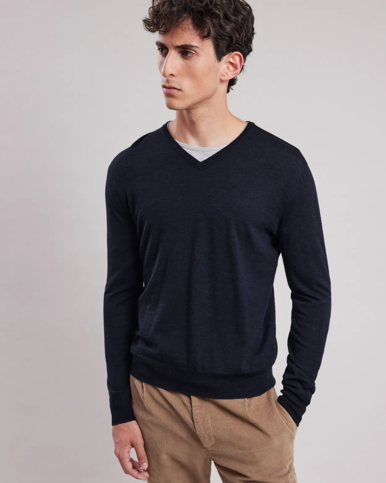 vee_sweater_2.webp Hot Hartford Vee Sweater Navy Blue