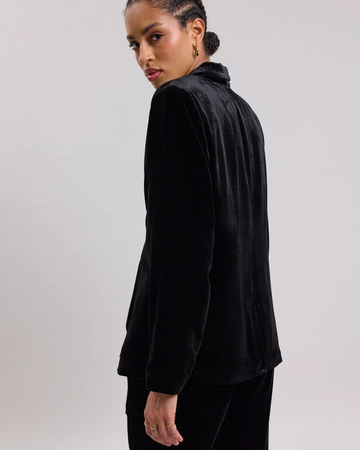 vekma_jacket_3.webp Fashion Hartford Vekma Jacket Black