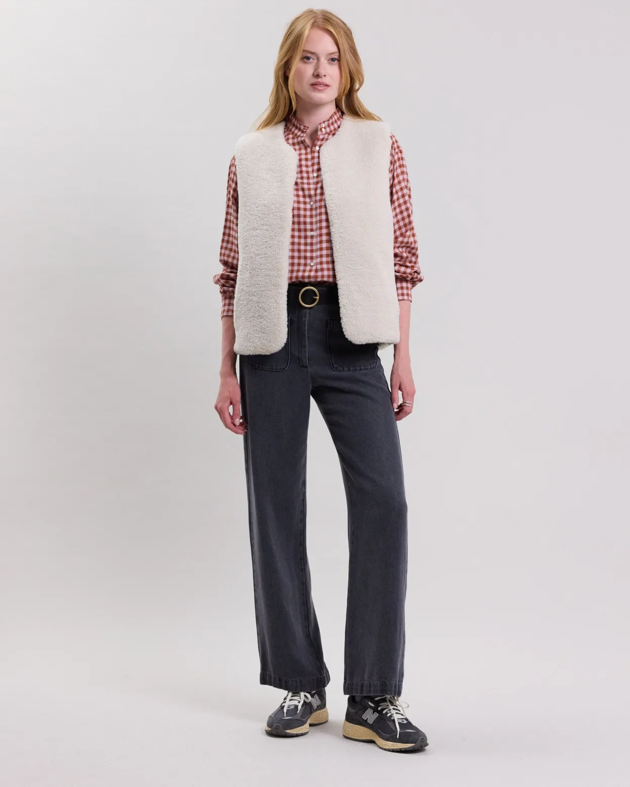 venice_vest_1.webp Shop Hartford Venice Vest Off-White