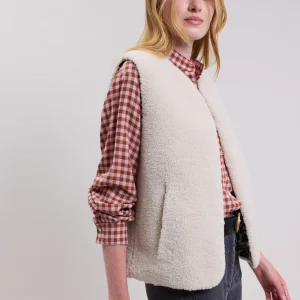 Shop Hartford Venice Vest Off-White