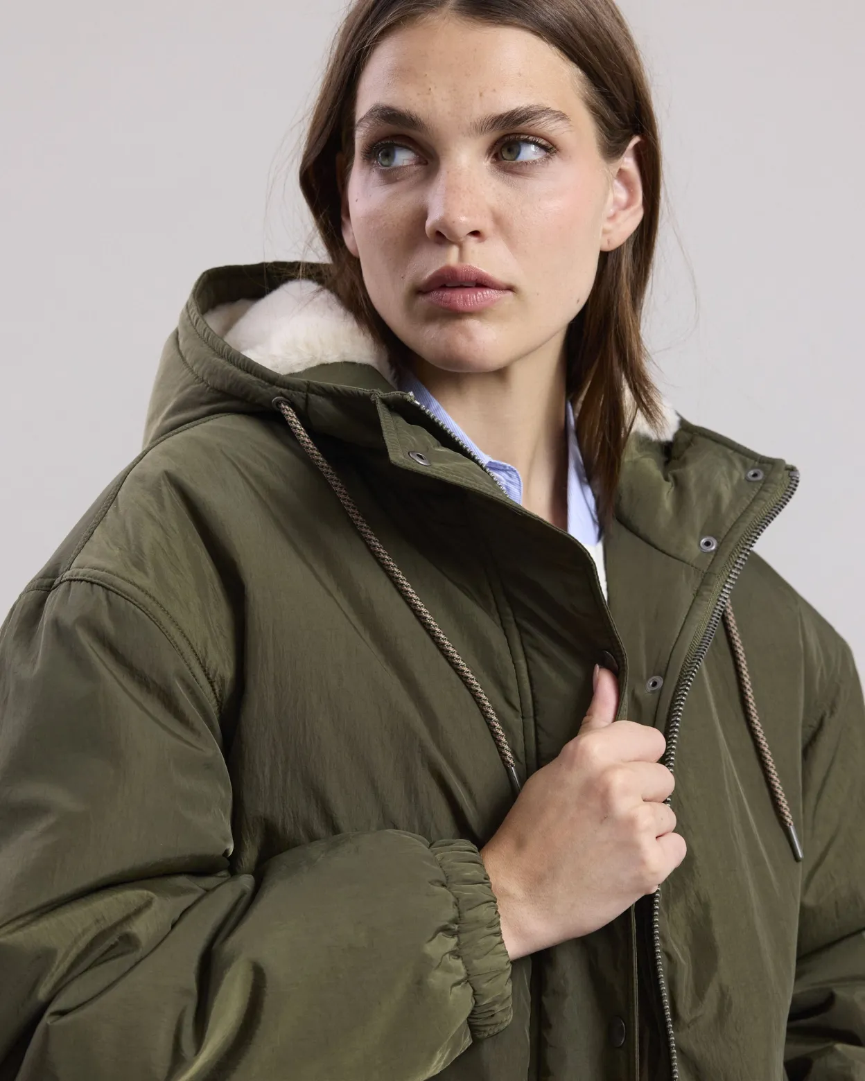 venlo_coat_1.webp Outlet Hartford Venlo Coat Military Green