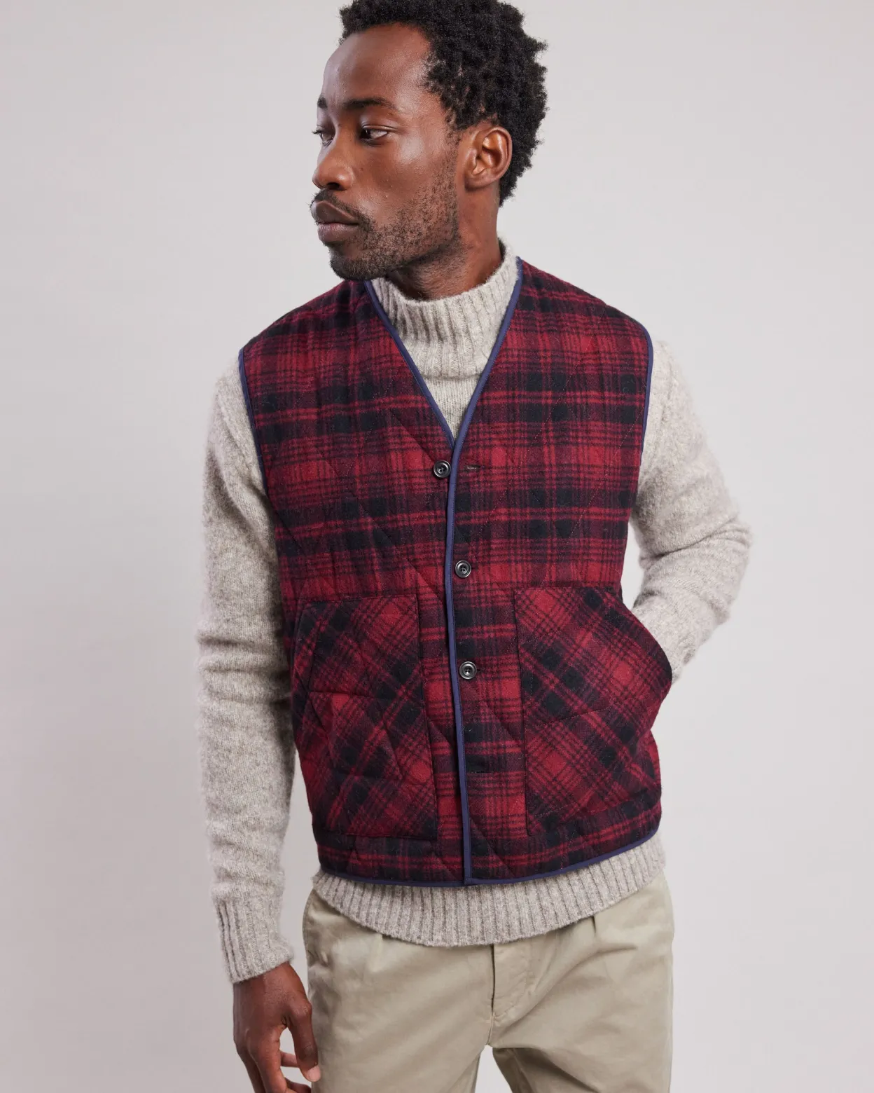 vince_vest_0.webp Clearance Hartford Vince Vest Red