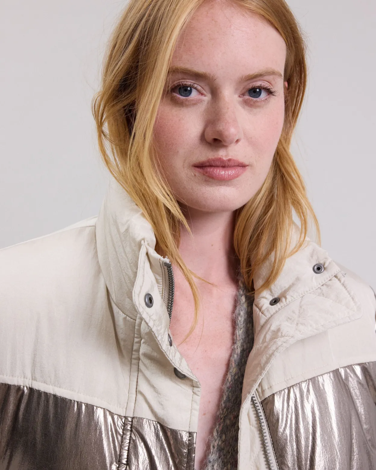 volfy_puffer_2.webp Best Hartford Volfy Puffer Off-White & Bronze